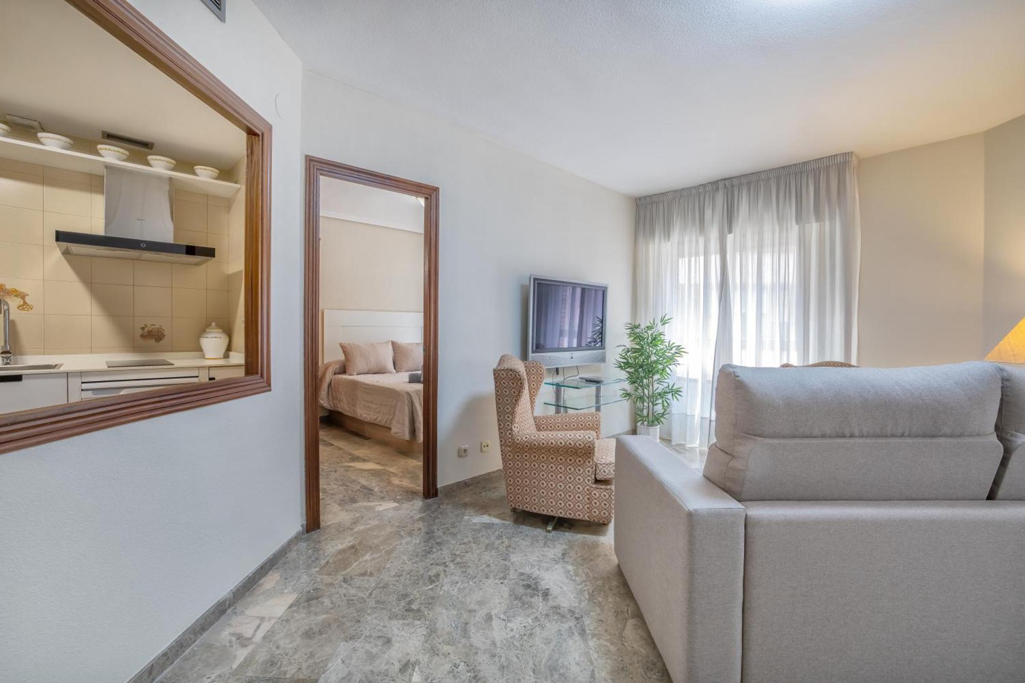 R & T Cordoba Center Apartamentos - Parking Luaran gambar